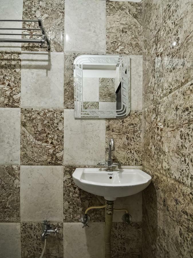 Oyo 48665 Kesar Palace Amer Exterior foto